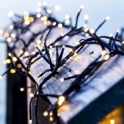 Sirius Top-Line LED Krabbelyskæde. Sirius Top-Line LED Krabbelyskæde Startersæt, Cluster 200 Lys