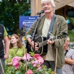 'Lars Lilholt' Rosa X 'Lars Lilholt' (Buketrose) A-kvalitet,- Pottede Roser 8 'Lars Lilholt' Rosa X 'Lars Lilholt' (Buketrose) A-kvalitet,- Pottede Roser -Sirius Butik p36482 51589 rosa x lars lilholt buketrose 0b13